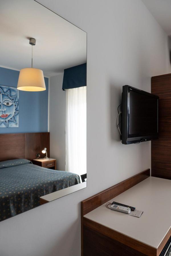 Hotel Mare Blu فرانكافيلا أل ماري المظهر الخارجي الصورة