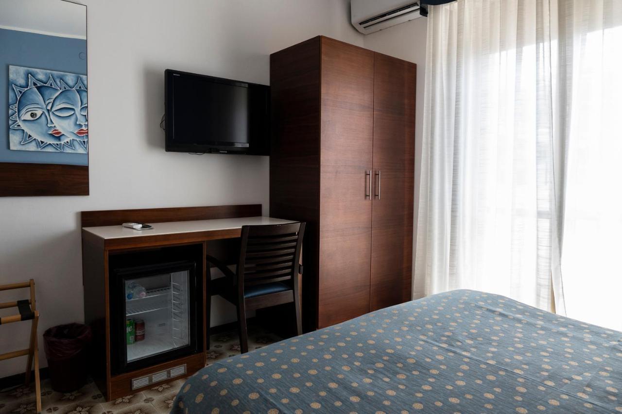 Hotel Mare Blu فرانكافيلا أل ماري المظهر الخارجي الصورة